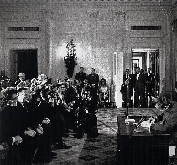 Nixon signing Cancer Act